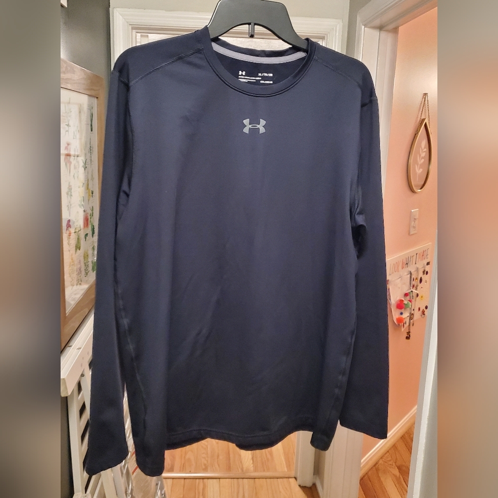 Under Armour Cold Gear long sleeve bundle